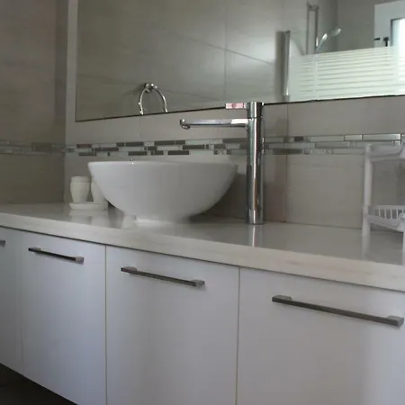 Διαμέρισμα Limnaria Westpark *